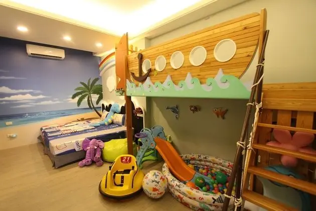 Family Dört Kişilik Oda, 1 En Büyük (King) Boy Yatak, Küvet