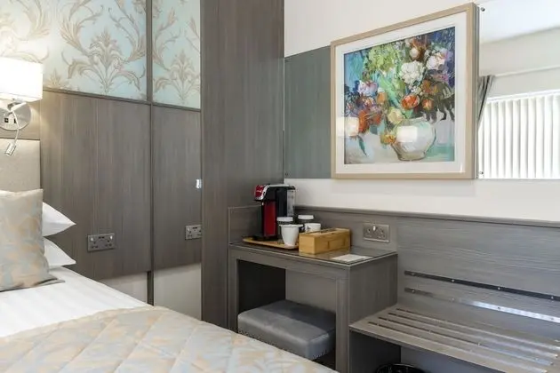 Deluxe Tek Büyük veya İki Ayrı Yataklı Oda