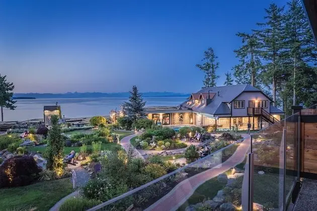 Deluxe Oda, Kısmi Deniz Manzarası, Bahçeli