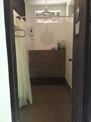 Kır Evi, Ortak Banyo