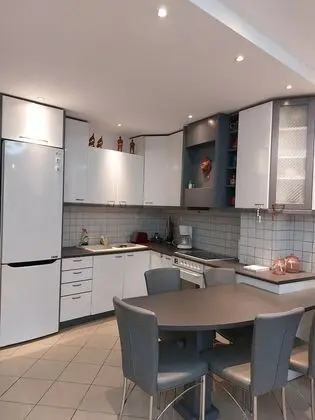 Ev, 2 Yatak Odası, Balkon