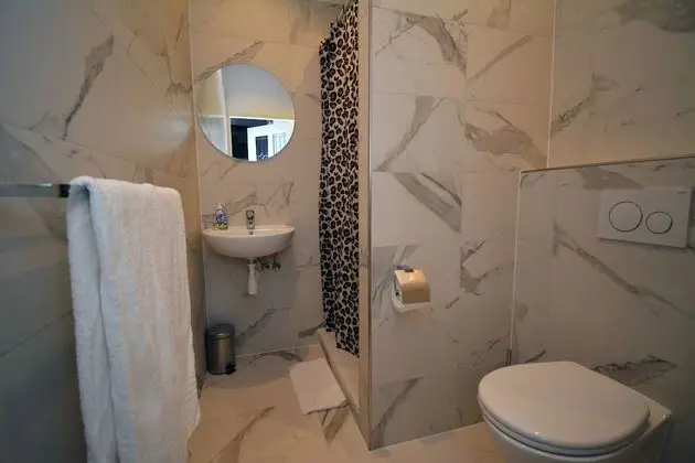 Deluxe Ortak Ranzalı Oda, Karma Ranzalı Oda (1 bed in 16 bed dorm)