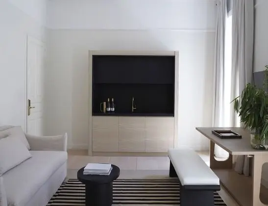 Deluxe Stüdyo Süit