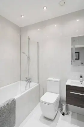 Executive Apartment, 1 Bedroom (Flat 4)
