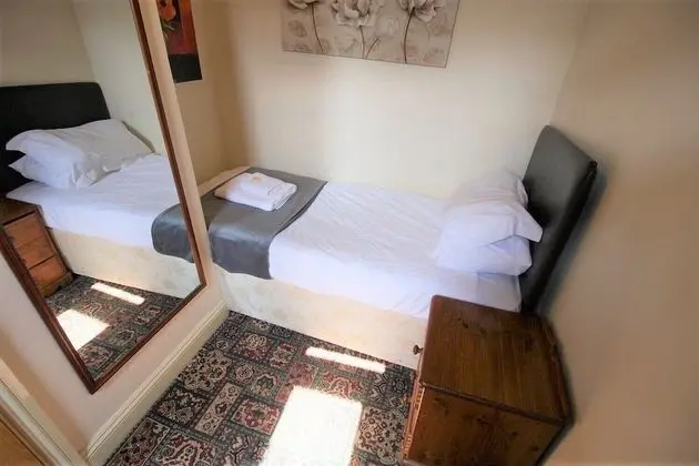 Standard Tek Kişilik Oda, Banyolu/Duşlu