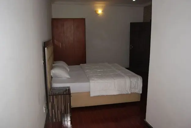Deluxe Oda, Sigara İçilmez
