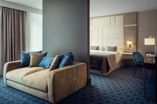 Junior Süit (Free SPA entrance & Executive Lounge)