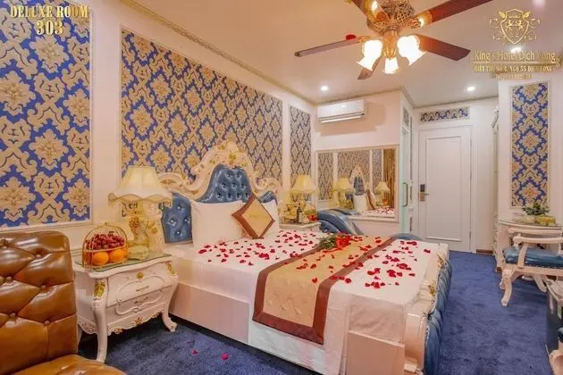 Deluxe Tek Büyük Yataklı Oda