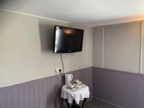 Standard Tek Büyük Yataklı Oda, Banyolu/Duşlu