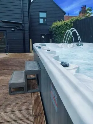 Exclusive Ev, Özel Banyo, Bahçe Manzaralı (The Kings Head )