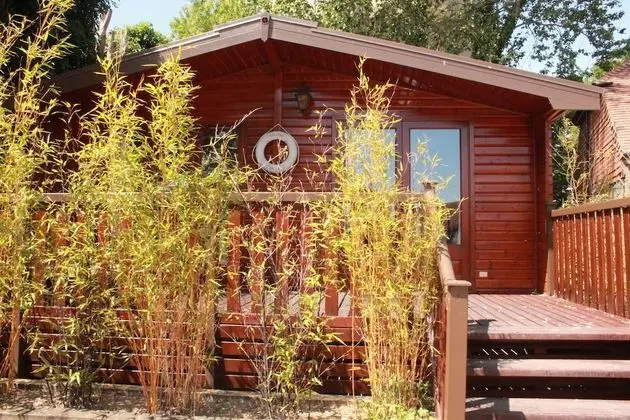 Apart Daire, Özel Banyo (Self Contained Cabin)