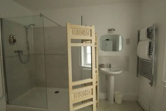 Luxury Tek Büyük Yataklı Oda, Banyolu/Duşlu, Bahçe Manzaralı
