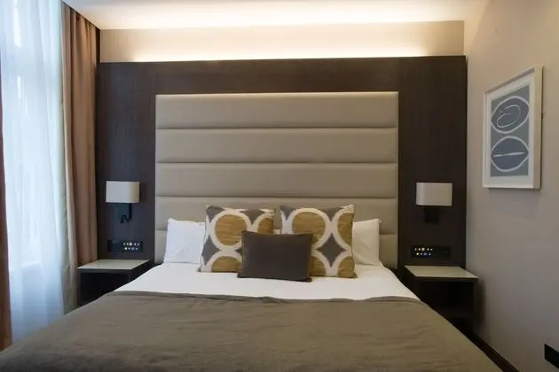 Deluxe Tek Büyük veya İki Ayrı Yataklı Oda