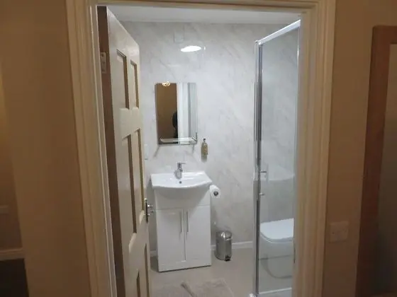 Süit, Banyolu/Duşlu