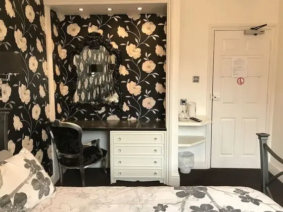 Tek Büyük Yataklı Oda, Özel Banyo