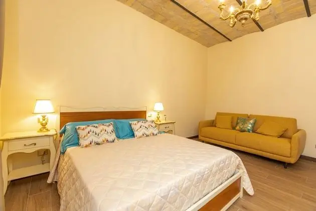 Classic Üç Kişilik Oda