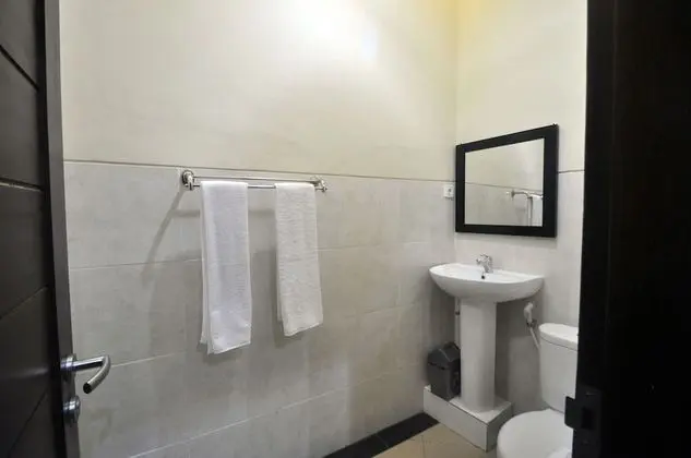 Standard Tek Büyük Yataklı Oda