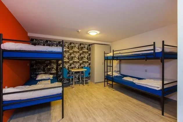 Ortak Ranzalı Oda, Karma Ranzalı Oda (1 bed in 4-Bed Dormitory)