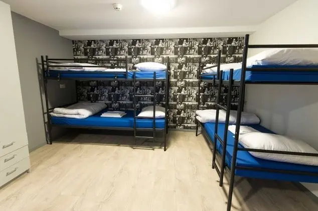 Ortak Ranzalı Oda, Karma Ranzalı Oda (1 bed in 4-Bed Dormitory)