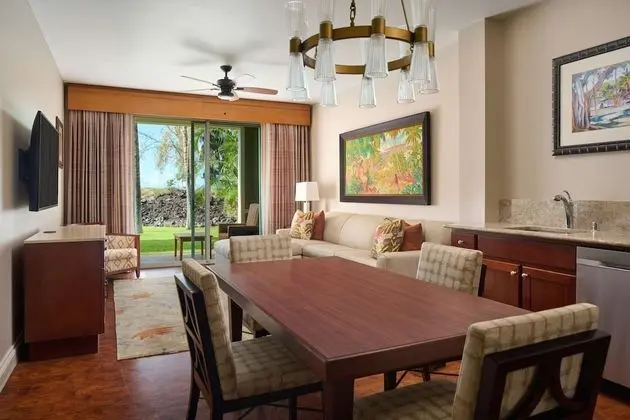 Deluxe Süit, 1 Yatak Odası, Resort Manzaralı (1 King Bed with Sofabed)