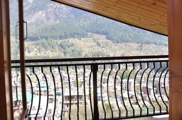 Family Tek Büyük Yataklı Oda, 2 Çift Kişilik Yatak