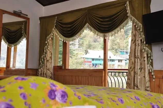 Family Tek Büyük Yataklı Oda, 2 Çift Kişilik Yatak