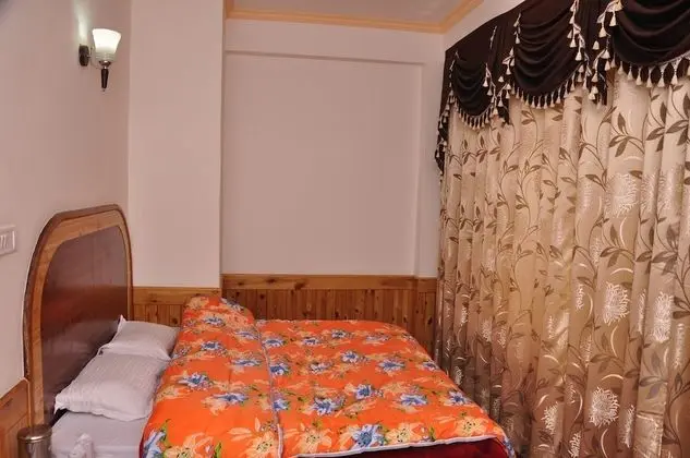 Family Tek Büyük Yataklı Oda, 2 Çift Kişilik Yatak