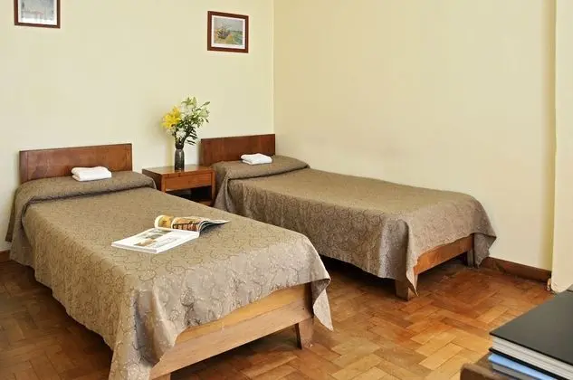 Tek Büyük veya İki Ayrı Yataklı Oda