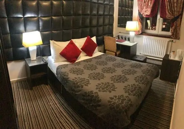 Tek Kişilik Oda, Banyolu/Duşlu