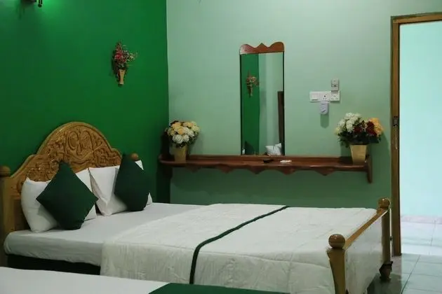 Family Üç Kişilik Oda, Şehir Manzaralı