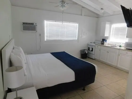 Premium Oda, 1 En Büyük (King) Boy Yatak, Balkon/Veranda, Lagün Manzaralı (Kitchenette)
