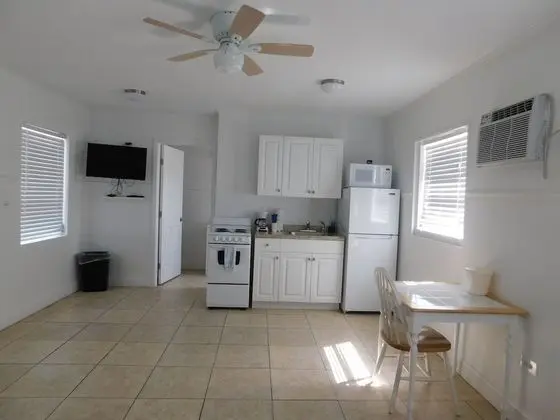Premium Tek Büyük Yataklı Oda, 2 Çift Kişilik Yatak, Balkon/Veranda (Kitchenette)