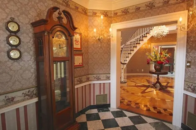 Luxury Tek Büyük Yataklı Oda, Banyolu/Duşlu, Liman Manzaralı (The Ambassador)