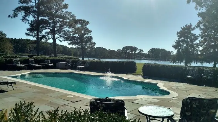 Luxury Tek Büyük Yataklı Oda, Banyolu/Duşlu, Liman Manzaralı (The Diplomat)