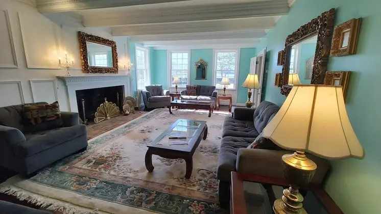 Luxury Tek Büyük Yataklı Oda, Banyolu/Duşlu, Liman Manzaralı (The Diplomat)