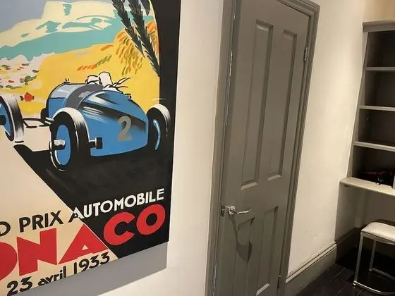 Deluxe Double Room with Shower (1))