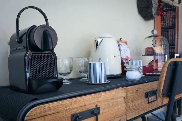 Deluxe Double or Twin Room (5)