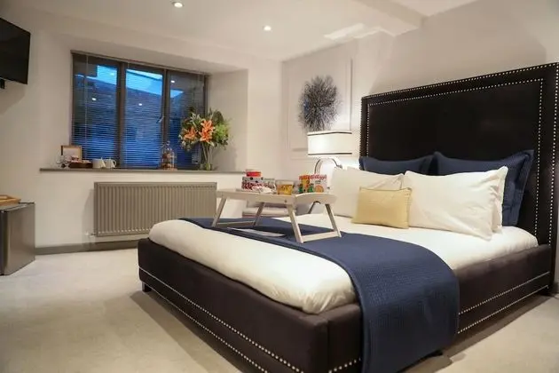 Deluxe Tek Büyük Yataklı Oda, Banyolu/Duşlu (Room 7, No 8ight)
