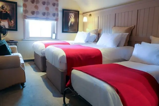 Super King or Triple Room (6)