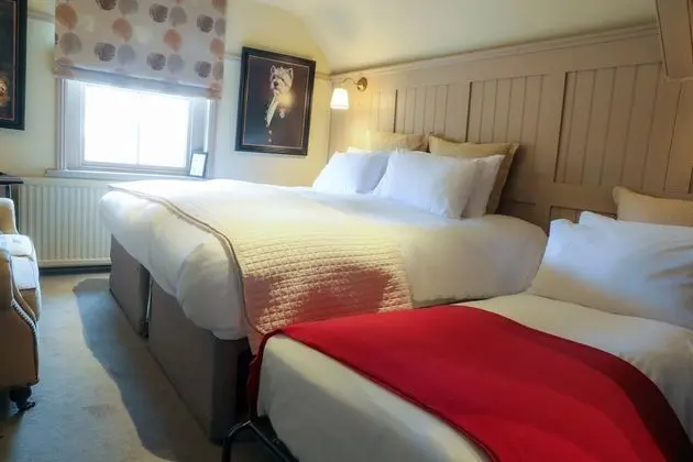 Super King or Triple Room (6)