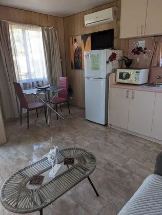 1 Bedroom Self-Contained Suite