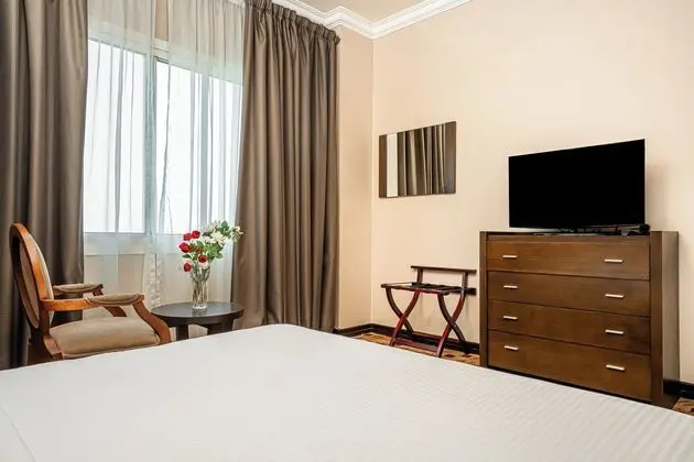 Deluxe Suite Room