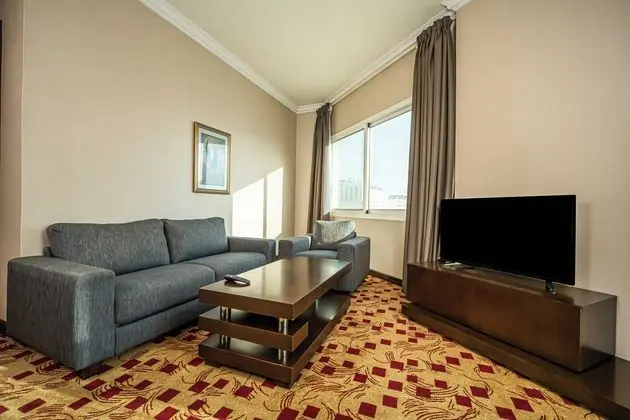 Deluxe Suite Room