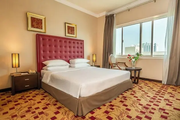 Deluxe Suite Room