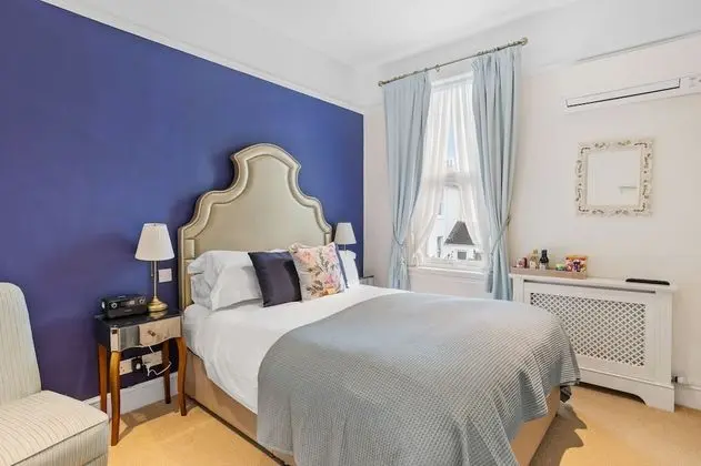 Luxury Tek Büyük Yataklı Oda, Banyolu/Duşlu (King)