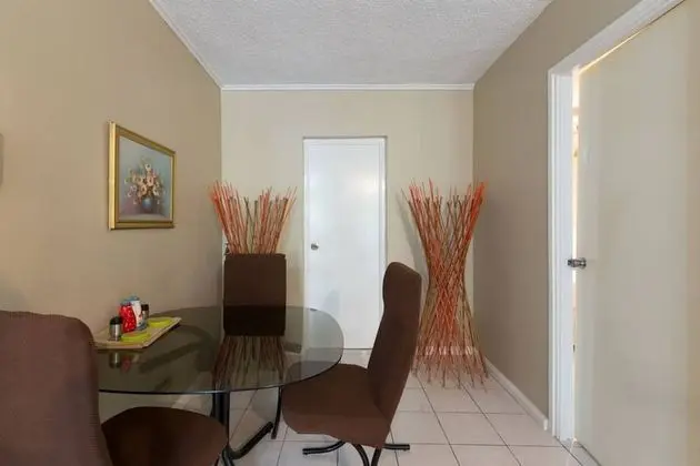 Business Apart Daire, Avlu Manzaralı