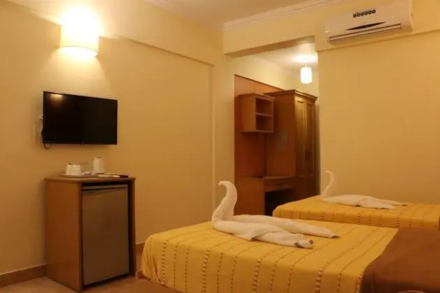 Deluxe İki Ayrı Yataklı Oda, 2 Tek Kişilik Yatak, Sigara İçilmez, Havuz Manzaralı