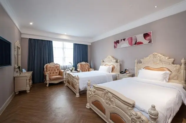 Deluxe İki Ayrı Yataklı Oda