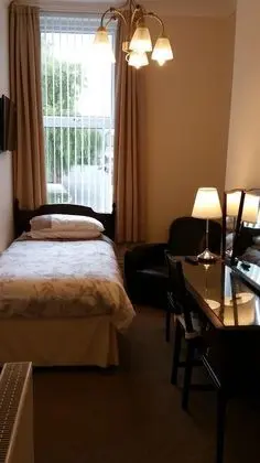 Standard Tek Kişilik Oda, Banyolu/Duşlu