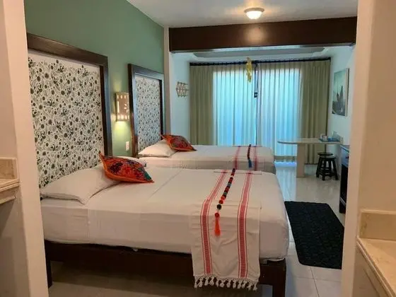 Deluxe Tek Büyük Yataklı Oda, Sigara İçilmez, Şehir Manzaralı